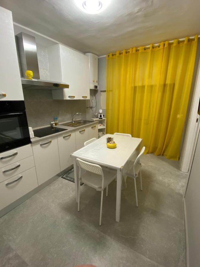 David Home Catane Extérieur photo